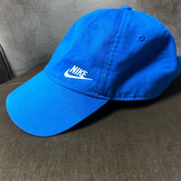 blue nike baseball cap